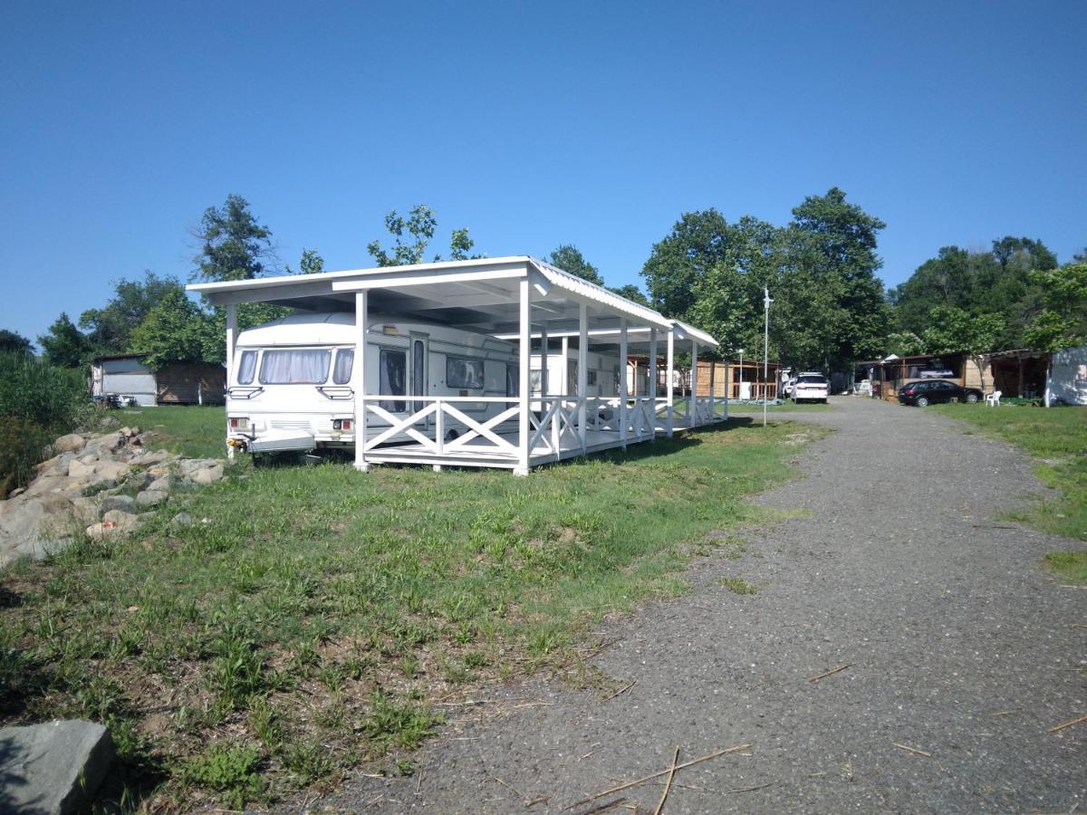 Camping Goldfish ソゾポル エクステリア 写真