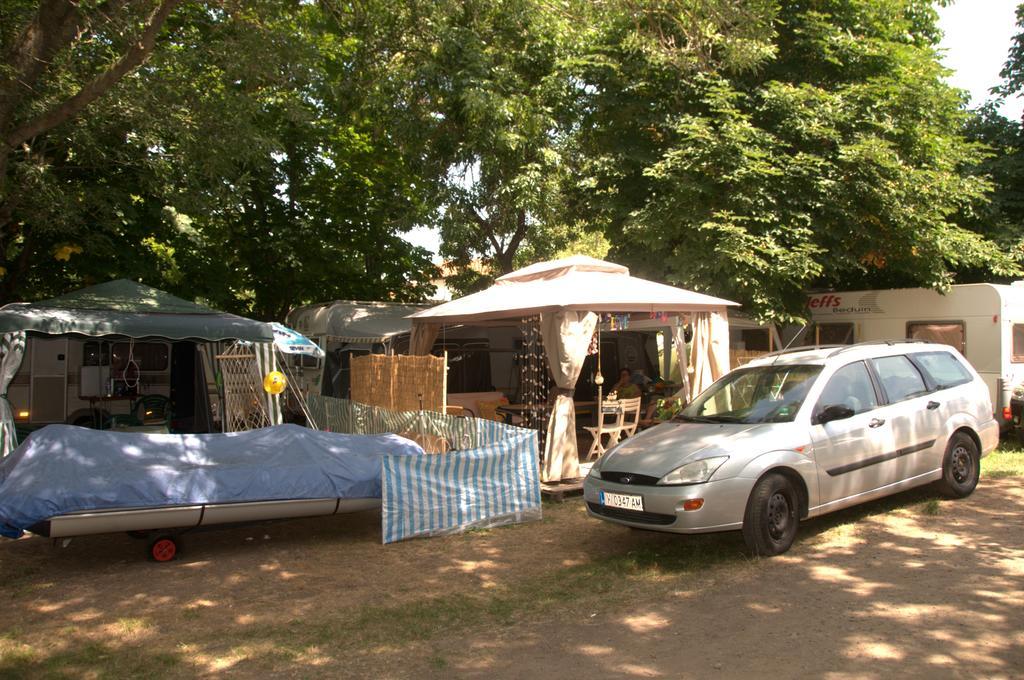 Camping Goldfish ソゾポル エクステリア 写真